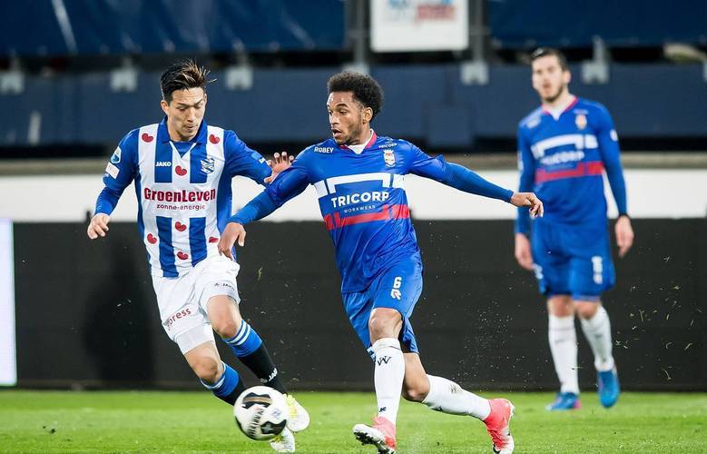 配合让对手 配合让对手